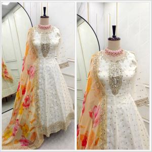 Robe longue Anarkali pour femmes de qualité supérieure Georgette broderie séquence travail pour les mariages et les fêtes tenue de mode d'été inde - Product Image 5