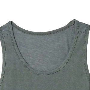 เสื้อกล้ามกีฬาผู้ชายแบบเรียบ ผ้าโพลีเอสเตอร์ สำหรับออกกำลังกาย ออกแบบเองได้ เสื้อกล้ามโชว์กล้าม - Product Image 2