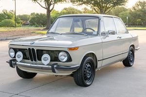 BMW 1602 Coupé de 1971, Usado en Buen Estado, Motor de 2.0 Litros y 4 Cilindros, Transmisión Manual de 4 Velocidades, Versión Estadounidense Título - Product Image 2