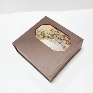 Custom Size <b>Gift</b> Paper Boxes for Packaging Lightweight Items with Strong Material and Neat Design - Product Image 1