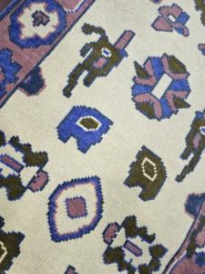 Alfombra Persa Vintage Anudada a Mano, Color Crema, con Diseño Geométrico, 6x9 pies - Motivos Abstractos Bohemios - Product Image 3