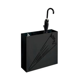 Grand porte-parapluie carré rouge en métal enduit de poudre support ménager de qualité supérieure parfait pour les solutions de stockage élégantes - Product Image 2