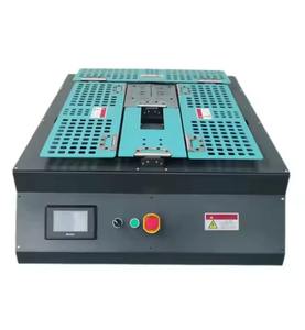 Machine à plier les t-shirts rapide 2025 à commande automatique intelligente et réglable - Product Image 1