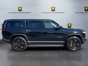 Rivian R1S Adventure 2023 de Construcción Estándar - Product Image 3