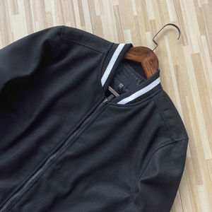 Chaqueta de béisbol de mezcla de lana unisex con logotipo personalizado cuello levantado características de la temporada de invierno a prueba de viento ecológico - Product Image 3