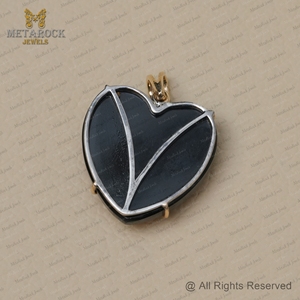 Pendentif en or jaune 14 carats en forme de cœur en onyx noir et diamant naturel, bijoux faits à la main, dos en argent 925 - Product Image 6