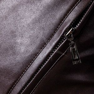 Veste en cuir d'hiver pour homme, design personnalisé, couleur unie, respirante, col montant, logo sur le devant, couleurs personnalisables - Product Image 3