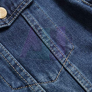 Veste en jean pour homme élégante pour l'hiver, 100% coton, coupe-vent et respirante, de haute qualité, décontractée, pour un usage quotidien, offrant confort et look tendance - Product Image 4