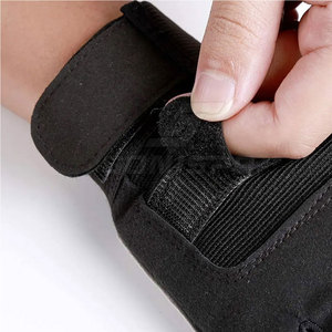 SONISPO Half Finger Gym <b>Gloves</b> PU Leather Non-Slip Adjustable Wrist Strap Weight Lifting Fitness <b>Gloves</b> Unisex - Product Image 6