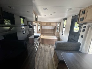 Usado, 2023, Forest River Grey Wolf 2-2-M-K-S-E en venta - Product Image 2