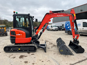 Mini-excavatrice sur chenilles Kubota U36-4, excavatrice compacte de 1,7 tonne avec pince hydraulique pour travaux agricoles et de construction - Product Image 4