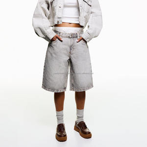 Pantalones vaqueros holgados de corte holgado con lavado ácido en blanco para mujer con logotipo personalizado, pantalones vaqueros de gran tamaño para mujer - Product Image 1