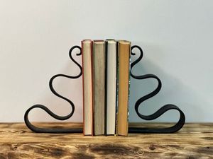 Top-rated Popular Metal Bookends with Elegant Detailing Perfect for Enhancing Both Modern and Traditional <b>Spaces</b> - Product Image 6
