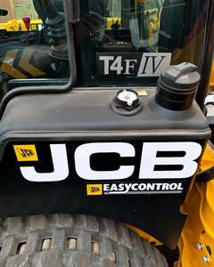 Excellent modèle 2023 d'occasion JCB 1CXT, Chargeuse-pelleteuse sur chenilles compacte, Chargeuse sur chenilles, Excavatrice, avec godet frontal, pour la construction et l'agriculture - Product Image 6