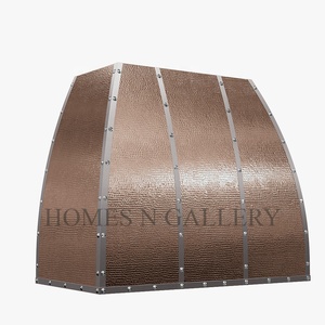 Hotte de cuisine murale en acier inoxydable, design personnalisé et artisanal, avec rivets en laiton - Product Image 1