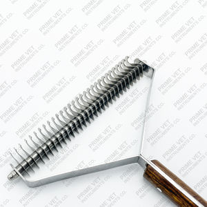 Peine Premium para Ganado de Prime Vet, para Pelo Grueso, de Acero Resistente, para el Cuidado del Cabello - Product Image 6