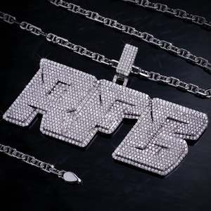 Colgante de Plata 925 Personalizado con Moissanita en Forma de Letra, Baño de Rodio, Colgante con Baño de Rodio Personalizado - Product Image 4