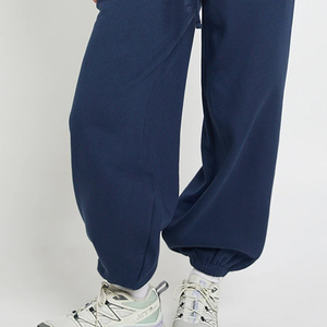 Top Corto con Capucha de Diseño Elegante a Precio Económico para Compradores al por Mayor / Mujer con Diseño de Alta Calidad, Servicio OEM con Logotipo Personalizable - Product Image 4