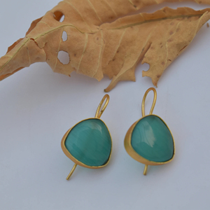 Pendientes de tuerca de piedra Natural ovalada geométrica de acero inoxidable chapado en oro de 18 quilates gratis para mujer, pendientes, joyería al por mayor - Product Image 1