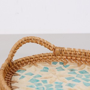 Bandeja de Servicio Ovalada de Nácar Sostenible con Ratán, Diseño de Mosaico Azul, Proveedor Mayorista para Mesa de Comedor de Cocina - Product Image 4