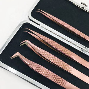 Pince à épiler professionnelle en acier antistatique de 10 mm, durable, à pointe en fibre, pour extensions de cils, personnalisable, vente en gros, la plus vendue - Product Image 3