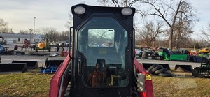 Chargeuse sur pneus TAKEUCHI TS70R avec godet frontal, moteur diesel, chenilles, pour équipement de défrichage - Product Image 2