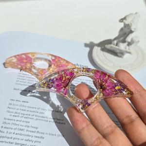 Support de page de livre en résine, poignée pour les doigts, accessoire de lecture durable et confortable, parfait pour les livres, les documents d'étude, les journaux et les romans - Product Image 5