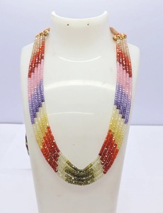 Collier en perles de jade géométriques multicouches en acrylique fait main, bijoux tendance pour unisexe, cadeau tendance à bas prix - Product Image 3