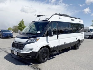 VENTAS EN SUBASTA PERFECTAS PARA W-i-n-n-e-b-a-g-o T-r-a-v-a-t-o 2027 NUEVO Y USADO DE 59K - Product Image 1