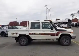 Auto Usado Ca.rs, Sedán Doble Cabina 4x4 2024, Volante a la Izquierda, Asientos de Cuero, Cámara Trasera 360, 5 Asientos, Llantas de Aleación de Aluminio Oscuro R17, Accidentado - Product Image 3