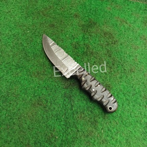 Cuchillo táctico de supervivencia de acero de Damasco con mango de madera Pakka, cuchillo de caza para acampar con Funda de cuero - Product Image 4