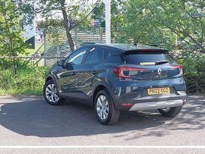 RENAULT CAPTUR 2022 TCE EDITION ICONIQUE D'OCCASION LHD/RHD 1.3 - Product Image 2