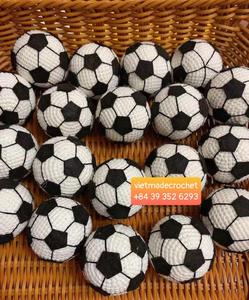 Pelotas de fútbol hechas a mano pequeñas, Amigurumi muñeco de peluche, llavero de ganchillo, el mejor juguete de regalo de cumpleaños de Navidad - Product Image 2