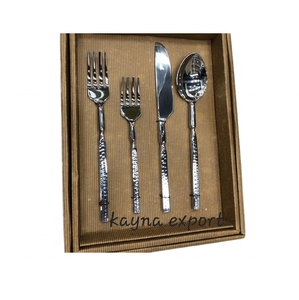Ensemble de 6 cuillères à manger en métal plaqué or de haute qualité pour hôtel, restaurant et fête - Product Image 5