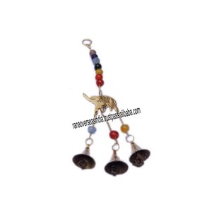 Campana de Viento Miniatura de Latón de Alta Demanda con Motivo de Elefante y Cuentas de Chakra para una Decoración Elegante en la Sala de Estar y el Dormitorio - Product Image 4