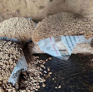 Pellets de madera premium Ecoblaze 15kg en venta - Product Image 4
