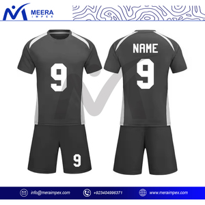 Último diseño 100% tela de poliéster hombres camiseta de fútbol personalizado impreso Número de jugador Color negro sólido transpirable uniforme de fútbol - Product Image 2