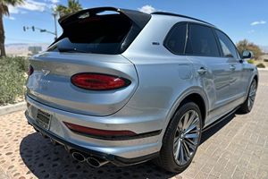 B-entley B-entayga Speed Edition 12 d'occasion 2023 - Product Image 4