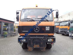 Camion à benne basculante léger Mercedes Ben z 4x4 d'occasion de 1993 avec direction à gauche, caméra arrière, moteur diesel - Product Image 5