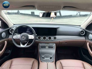 Benz E300L 2024 Sedán 200L, Bajo Kilometraje, Auto Usado, Motor Diésel Turbo, Transmisión Automática, Cumple con las Emisiones Euro V/Euro VI - Product Image 3
