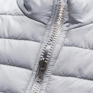 เสื้อกั๊กขนเป็ดกันลมของผู้ชาย100% ทำจากไนลอนให้ความอบอุ่นเสื้อกั๊กขนเป็ดแบบปรับแต่งได้สำหรับฤดูหนาว - Product Image 6