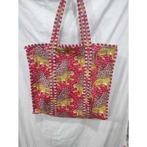 Bolso Tote Acolchado de Algodón con Estampado Jaipuri, Bolso de Mano Hecho a Mano, Moderno, para Mujer, Tipo de Cierre: Abierto, para Uso Diario en Verano y Otoño - Product Image 1