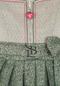 Vestido Tradicional Bávaro Dirndl de Talla Grande para Mujer con Estampado Floral de Leopardo para el Festival de Oktober y Festivales de Cerveza - Product Image 4