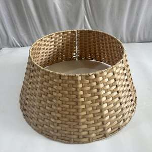 Sisu 2025 - Collar de Mimbre para Árbol de Navidad, Decoración Navideña de PP, Falda para Árbol de Navidad - Product Image 4