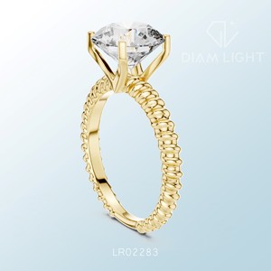 Bague solitaire blanche de qualité supérieure, taille ronde, clarté VS+, couleur F, certifiée IGI, sur mesure, bijoux fins, pièce unique - Product Image 4