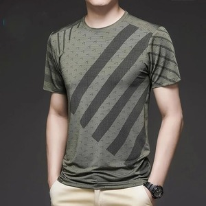 T-shirt graphique personnalisé en gros avec méthode d'impression de conception de logo T-shirt imprimé T-shirt pour hommes - Product Image 3