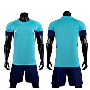 Conjunto personalizado de camiseta de fútbol para hombres y niños, camiseta de manga corta de secado rápido de 2 piezas personalizada y pantalones cortos, uniforme de fútbol, ropa deportiva - Product Image 2