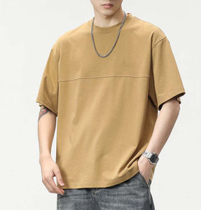 Vente en gros de nouveaux vêtements décontractés d'été pour hommes T-shirt ample à manches courtes à séchage rapide avec logo personnalisable coupe régulière motif solide - Product Image 6