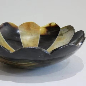 Cuenco de cuerno de búfalo de forma redonda personalizado, cuencos de servicio resistentes y duraderos para hotel, restaurante y fiesta - Product Image 1