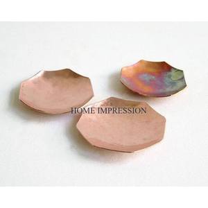 Fancy Home Decorative Table Top <b>Coasters</b> Premium Quality Round <b>White</b> Marble Classic Placements Pads for Kitchen Ware Accessories - Product Image 2